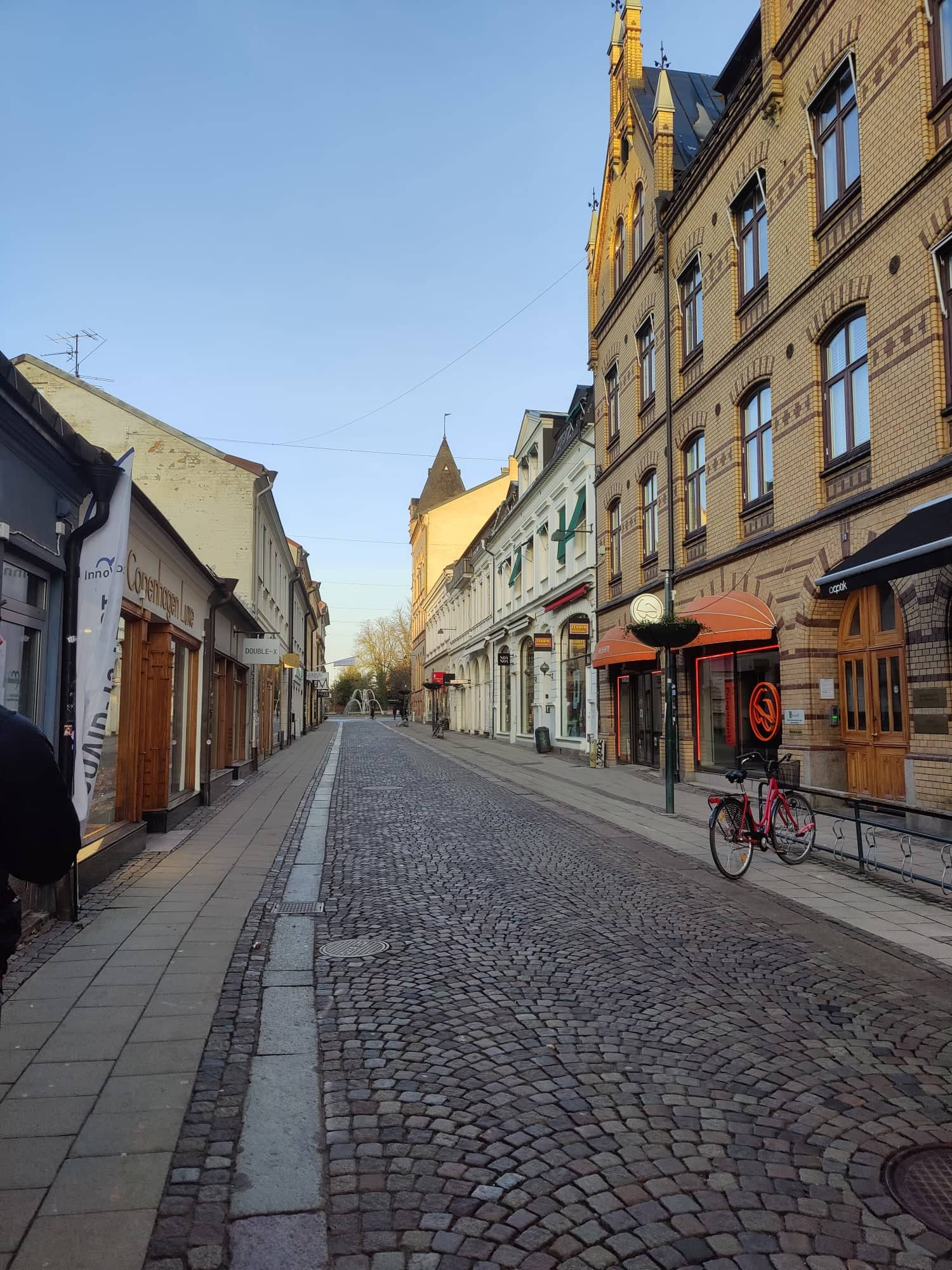 Fiskaregatan i Lund, tidig morgon